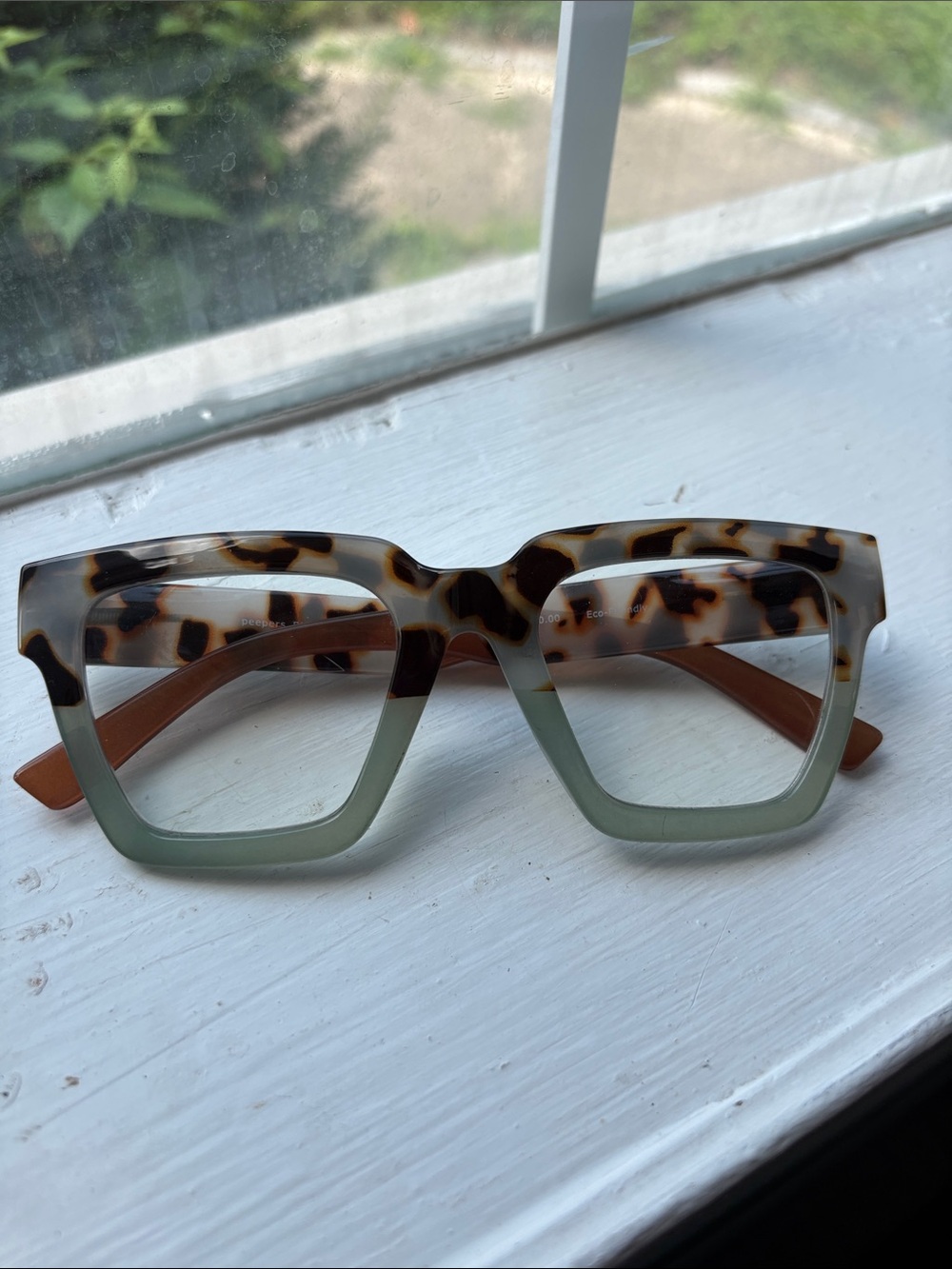 Peepers Tortoiseshell & Green Glasses